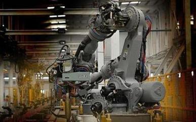 键盘上的尊严 一次解雇引发的技术风暴